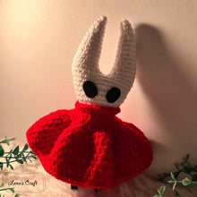 โหลดรูปภาพลงในเครื่องมือใช้ดูของ Gallery hornet silksong amigurumi crochet plush