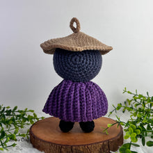 Charger l'image dans la galerie, Hollow Knight handmade doll crochet