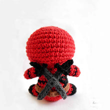 โหลดรูปภาพลงในเครื่องมือใช้ดูของ Gallery Deadpool marvel amigurumi crochet pattern