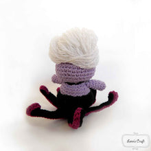 Cargar imagen en el visor de la galería, mermaid amigurumi crochet toy