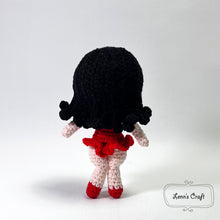 โหลดรูปภาพลงในเครื่องมือใช้ดูของ Gallery Betty Boop amigurumi crochet doll
