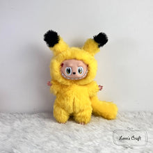 Cargar imagen en el visor de la galería, Personaliza el peluche de Pokémon Labubu Pikachu
