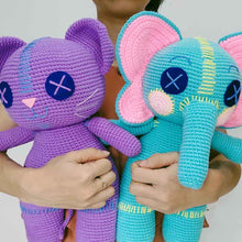 이미지를 갤러리 뷰어에 로드 , Cocomelon mouse amigurumi crochet plush for gift
